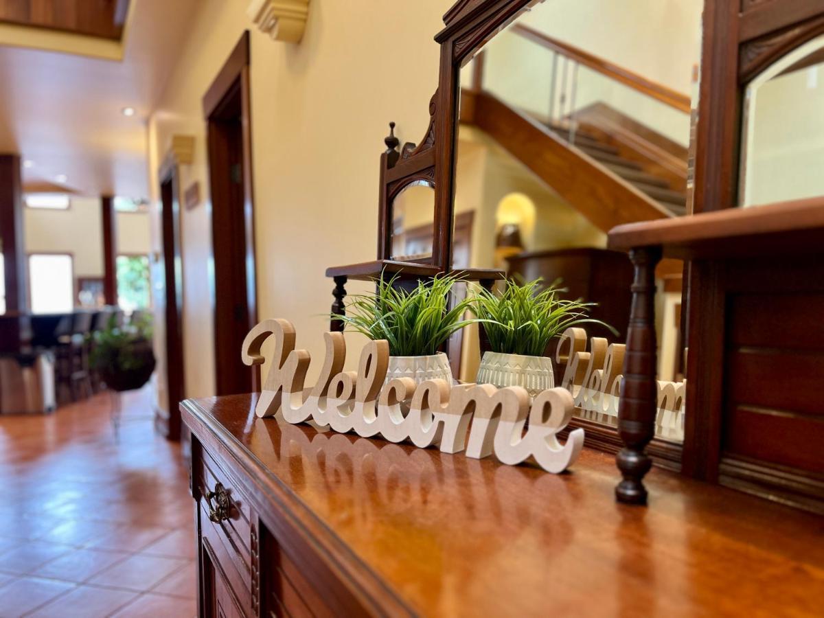 Casa Grande Inn & Suites เพนทิกตัน ภายนอก รูปภาพ